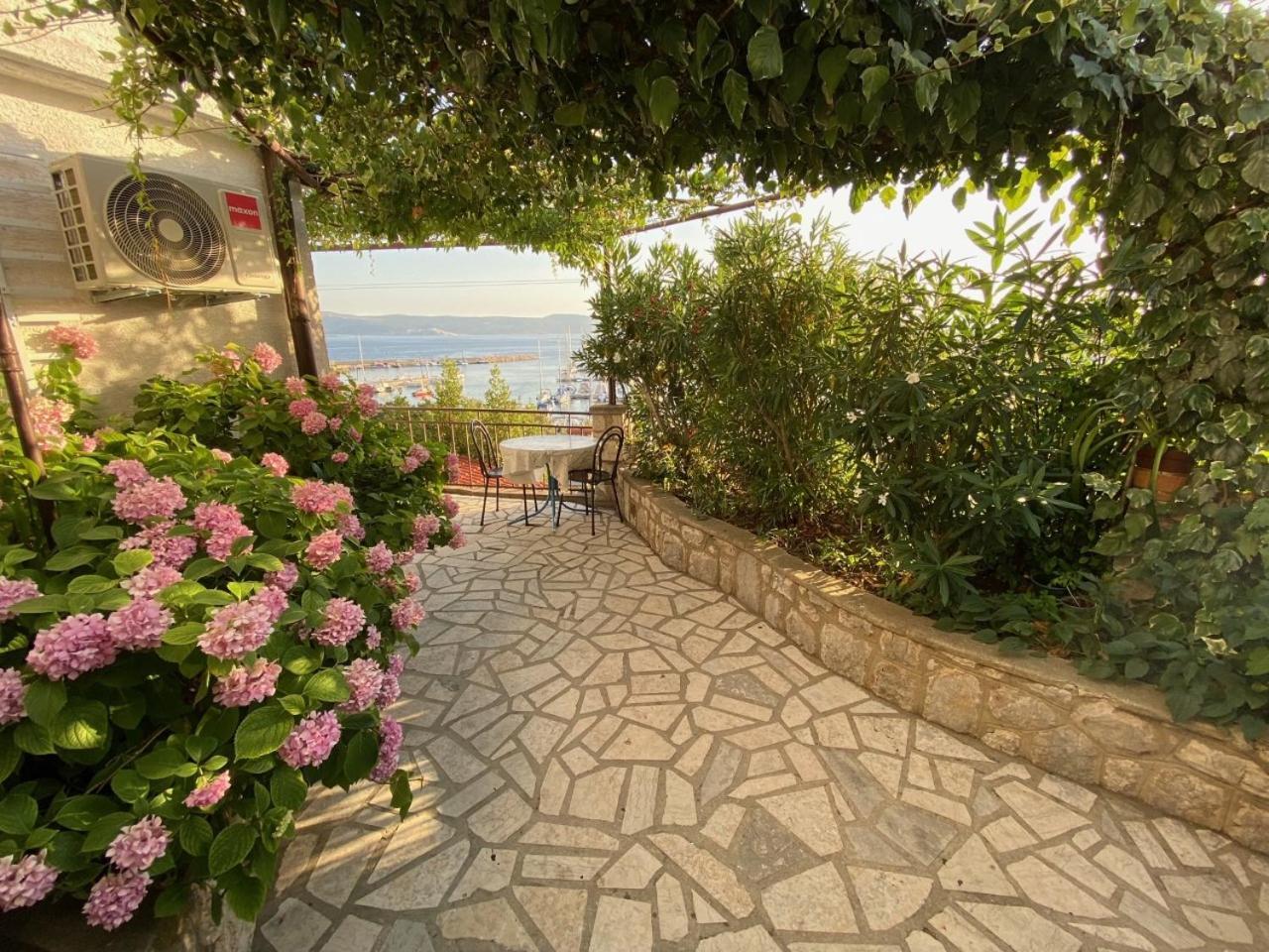 Holiday House Belavista Нови Винодолски Екстериор снимка